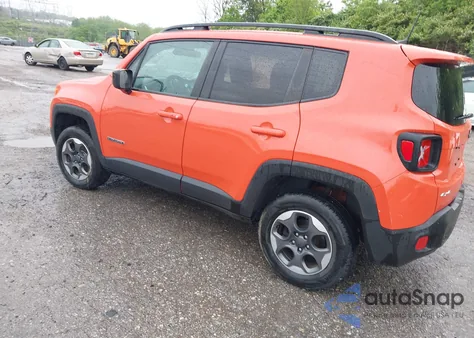 2018 Jeep Renegade Sport 4X4 from USA, damaged, VIN ZACCJBABXJPH03302